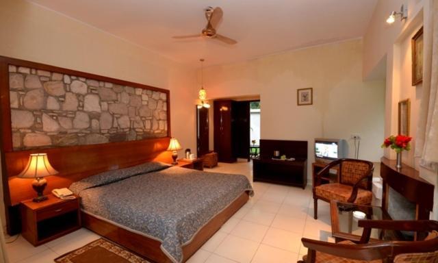 Hotel Corbett Suman Grand Corbett National Park Zimmer foto